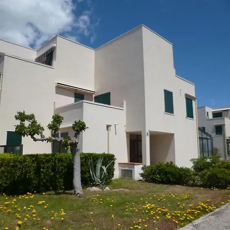 Les Miramars-4 By Interhome * Le Barcares